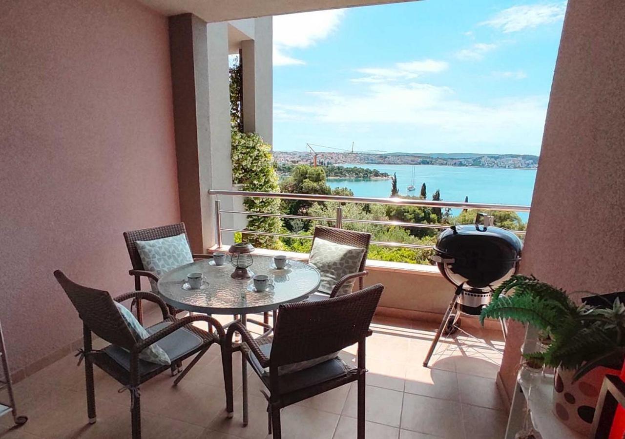 Apartment Idlerocks โตรกีร์ ภายนอก รูปภาพ