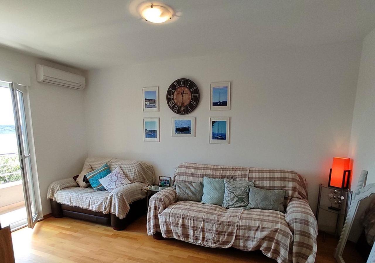 Apartment Idlerocks โตรกีร์ ภายนอก รูปภาพ